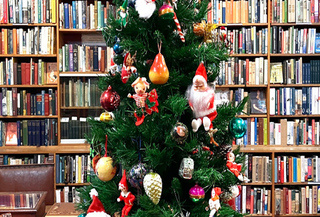 Christmas trading hours 2025